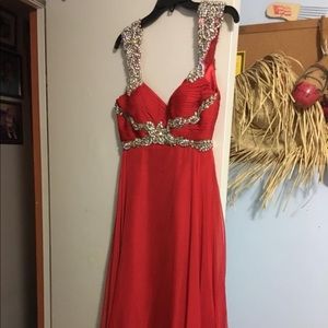 Red prom dress